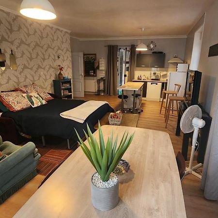 Apartamento Artistique Sillé-le-Guillaume Exterior foto