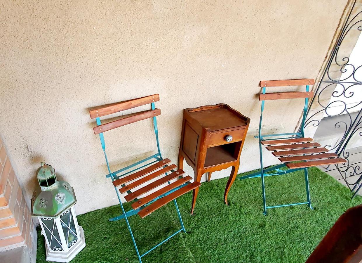 Apartamento Artistique Sillé-le-Guillaume Exterior foto